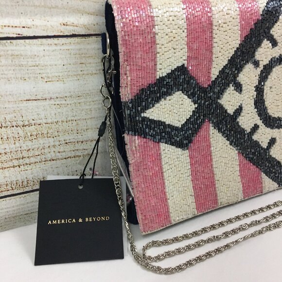 America & Beyond Candy Crush Clutch Beaded Removable Chain Strap - Picture 4 of 13